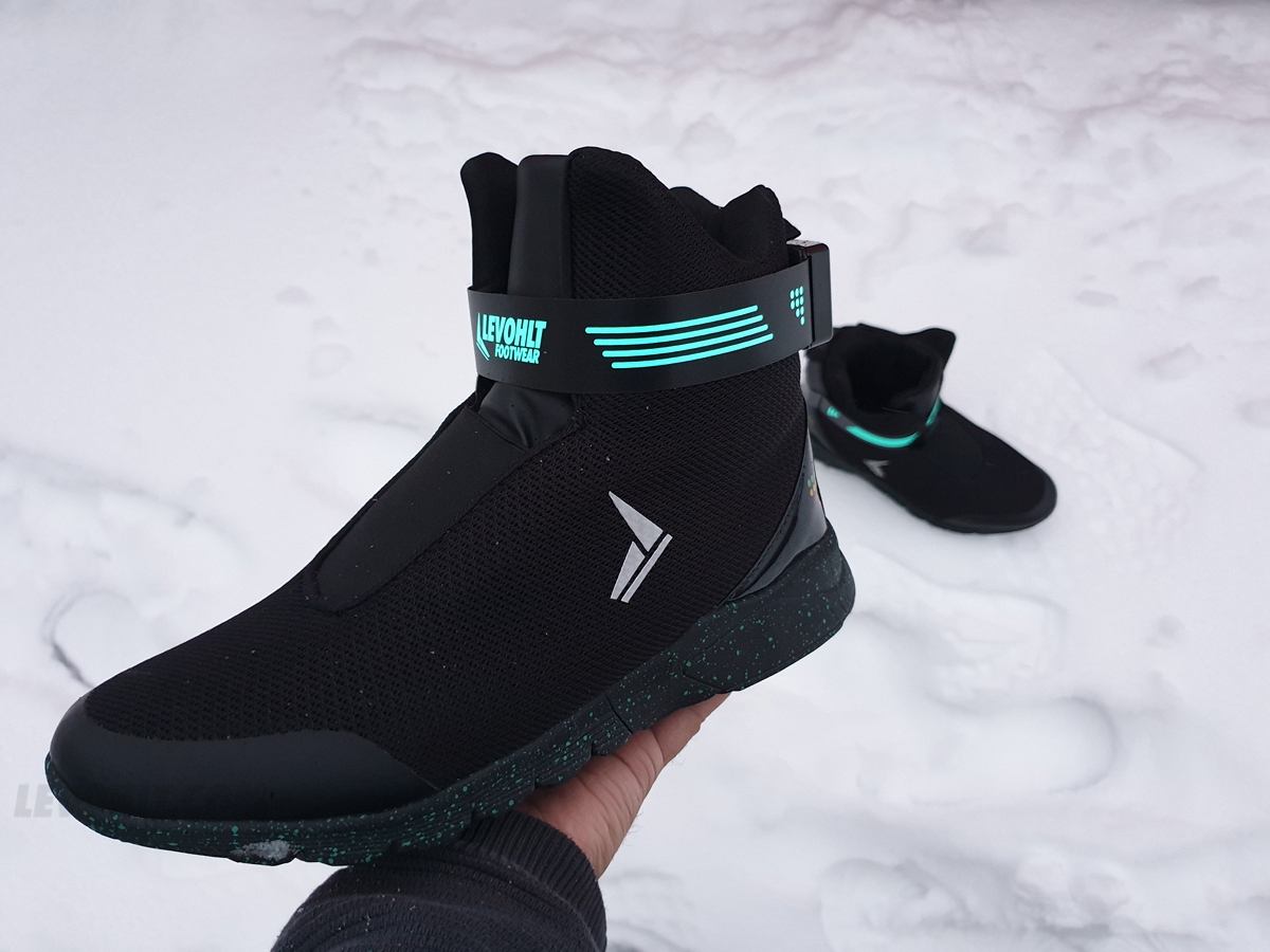 Libelice 黒 L85 LTD Edition Light Up Sneakers | Levohlt Footwear